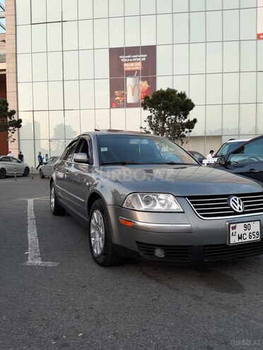 Volkswagen Passat 2002, 204,000 km - 1.8 л - Bakı
