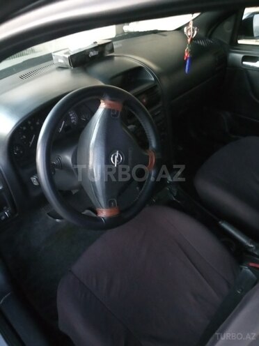 Opel Astra 2001, 223,000 km - 2.0 l - Bakı