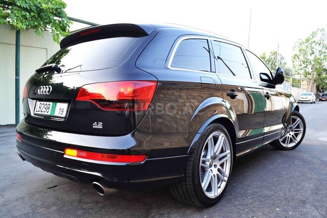 Audi Q7 2009, 156,000 km - 4.2 l - Bakı