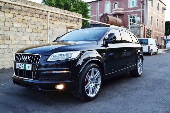 Audi Q7 2009, 156,000 km - 4.2 l - Bakı