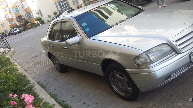 Mercedes C 220 1994, 404,000 km - 0.3 l - Bakı