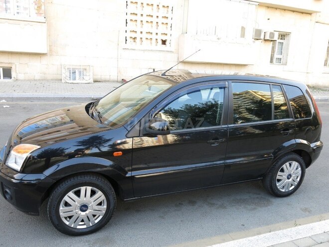 Ford Fusion 2011, 93,000 km - 1.4 л - Bakı