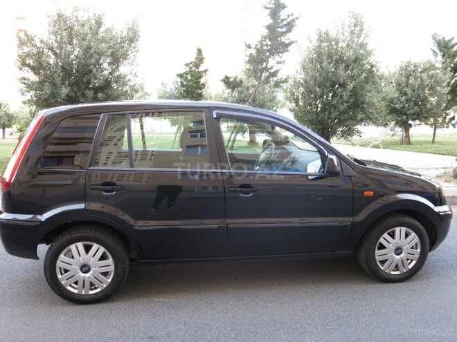Ford Fusion 2011, 93,000 km - 1.4 л - Bakı