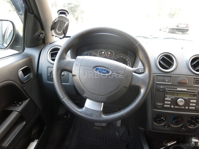 Ford Fusion 2011, 93,000 km - 1.4 л - Bakı
