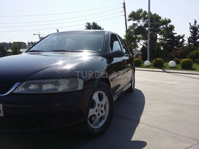 Opel Vectra 1999, 232,000 km - 1.8 l - Bakı