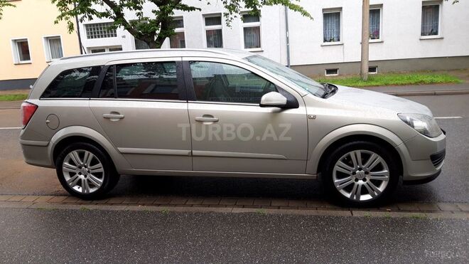 Opel Astra 2006, 213,848 km - 1.3 l - Bakı