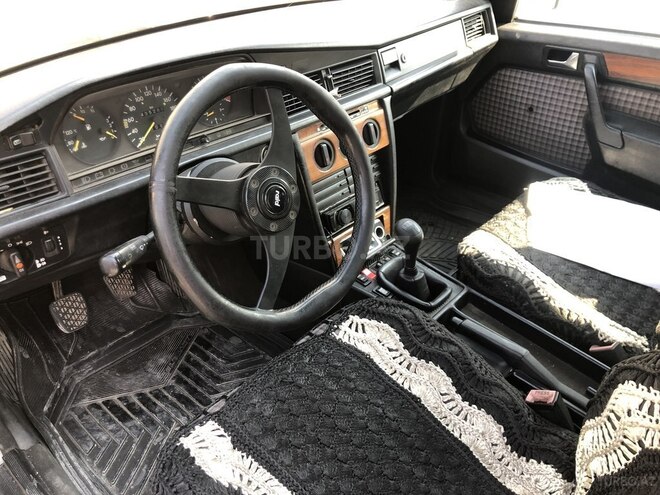 Mercedes 190 1991, 234,000 km - 2.0 л - Bakı