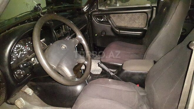 GAZ 31105 2004, 220,000 km - 2.3 l - Bakı