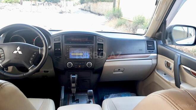 Mitsubishi Pajero 2013, 129,000 km - 3.0 l - Bakı