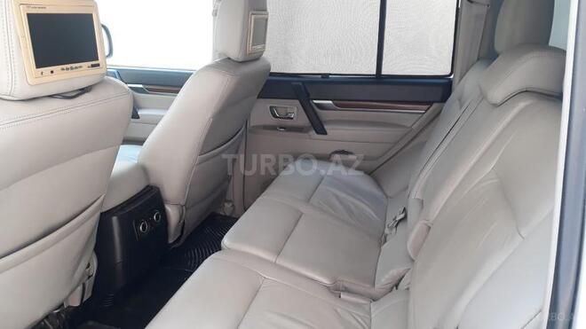 Mitsubishi Pajero 2013, 129,000 km - 3.0 l - Bakı