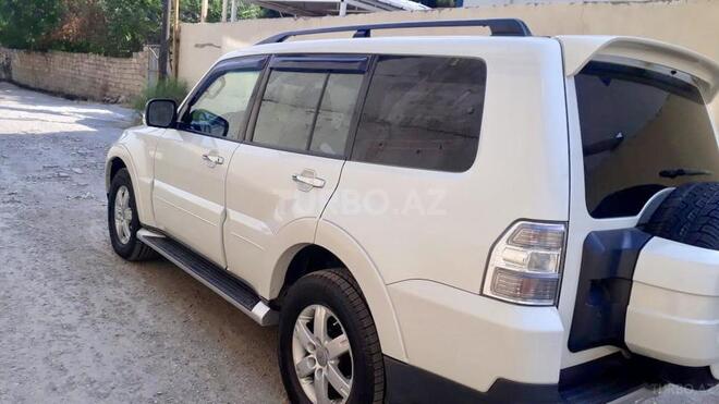 Mitsubishi Pajero 2013, 129,000 km - 3.0 l - Bakı