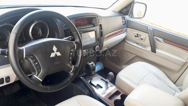 Mitsubishi Pajero 2013, 129,000 km - 3.0 l - Bakı