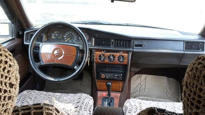 Mercedes 190 1991, 295,000 km - 2.0 l - Bakı