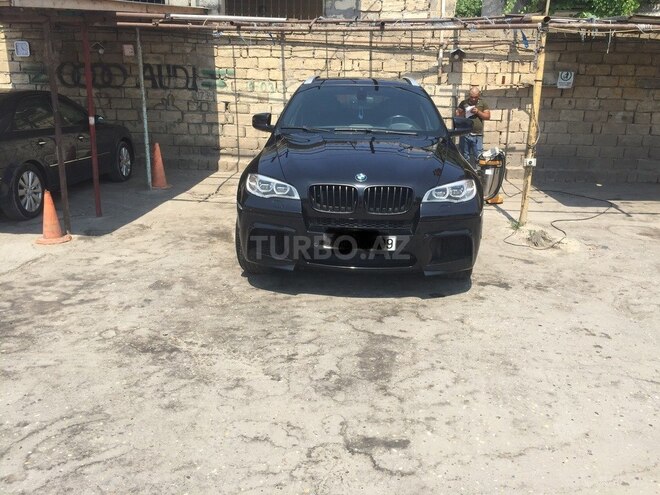 BMW X6 M 2011, 88,000 km - 4.4 l - Bakı