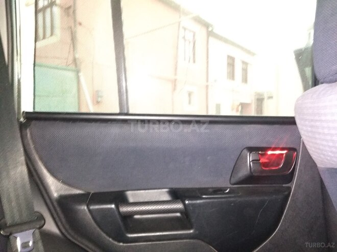 Mitsubishi Pajero io 2000, 253,000 km - 2.0 л - Bakı