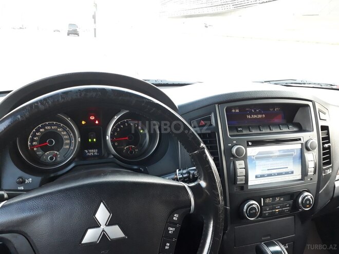 Mitsubishi Pajero 2007, 142,500 km - 3.0 l - Bakı