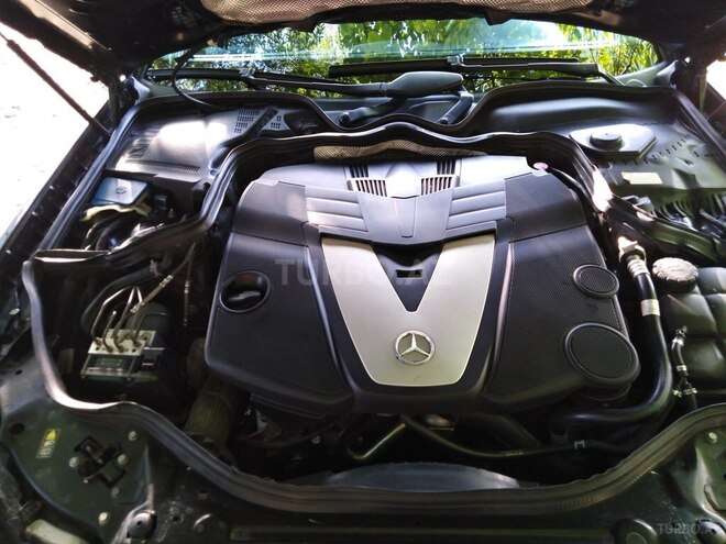 Mercedes E 300 2007, 235,000 km - 2.8 l - Qəbələ