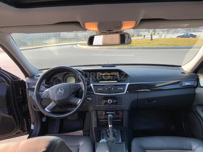 Mercedes E 200 2011, 110,000 km - 1.8 л - Bakı