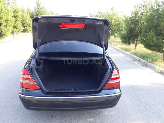 Mercedes E 240 2002, 192,000 km - 2.4 l - Şirvan