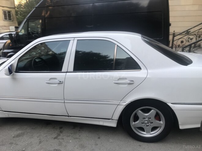 Mercedes C 230 1998, 189,000 km - 2.3 l - Bakı