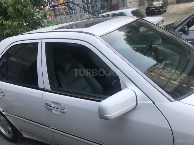 Mercedes C 230 1998, 189,000 km - 2.3 l - Bakı