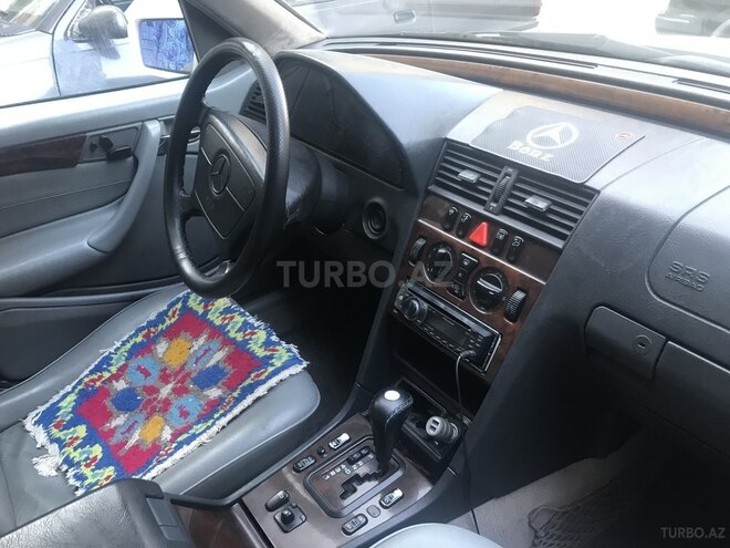 Mercedes C 230 1998, 189,000 km - 2.3 l - Bakı