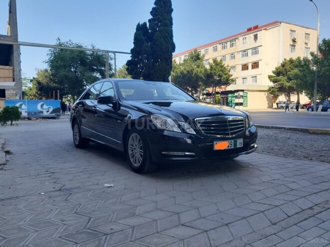 Mercedes E 220 2012, 138,000 km - 2.2 л - Sumqayıt