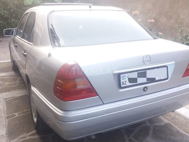 Mercedes C 180 1995, 385,000 km - 1.8 л - Tovuz