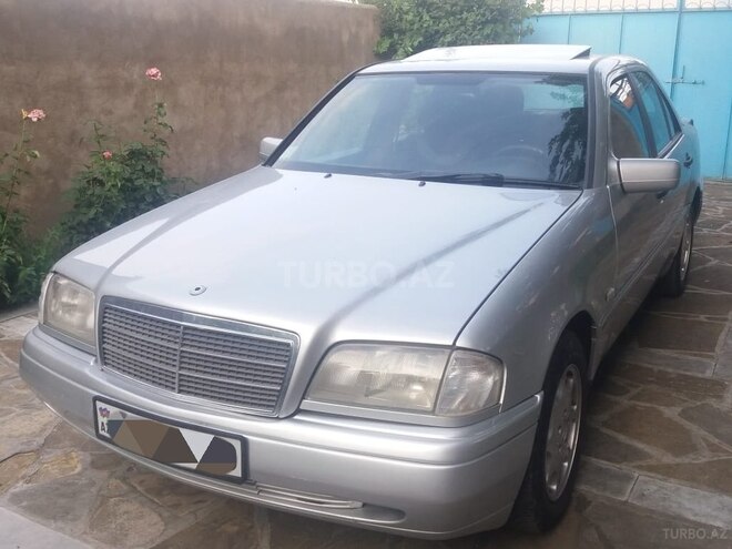 Mercedes C 180 1995, 385,000 km - 1.8 л - Tovuz