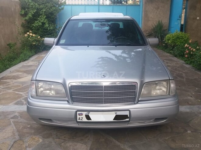 Mercedes C 180 1995, 385,000 km - 1.8 л - Tovuz