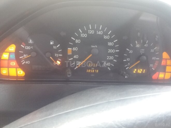 Mercedes C 180 1995, 385,000 km - 1.8 л - Tovuz