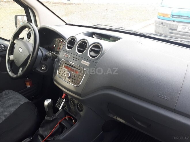 Ford Tourneo Connect 2013, 165,555 km - 1.8 l - Naxçıvan