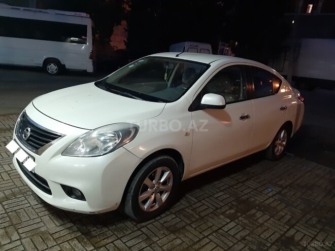 Nissan Sunny 2013, 180 km - 0.2 л - Bakı