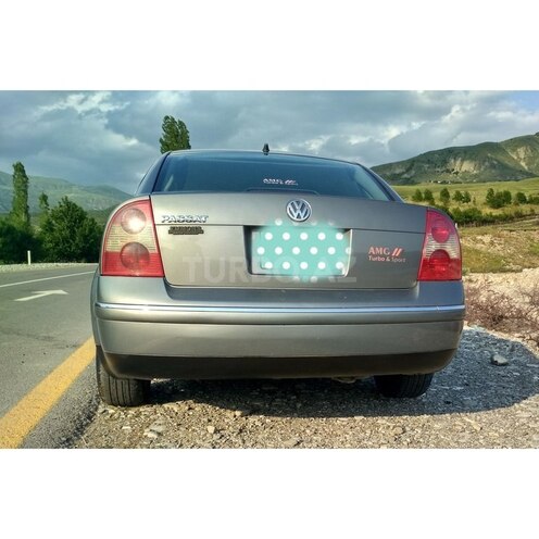Volkswagen Passat 2002, 213,000 km - 1.8 l - İsmayıllı