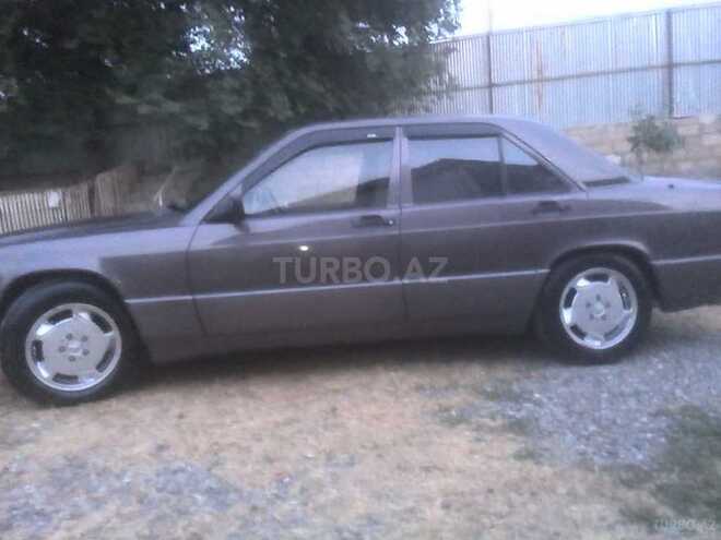 Mercedes 190 1991, 243,577 km - 0.2 l - Bərdə