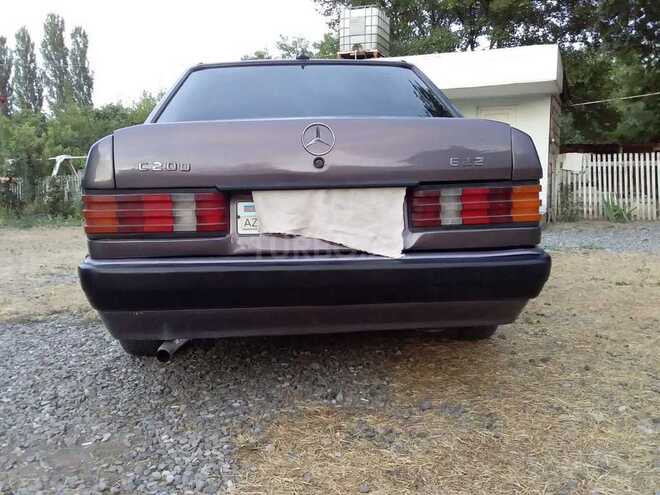 Mercedes 190 1991, 243,577 km - 0.2 l - Bərdə
