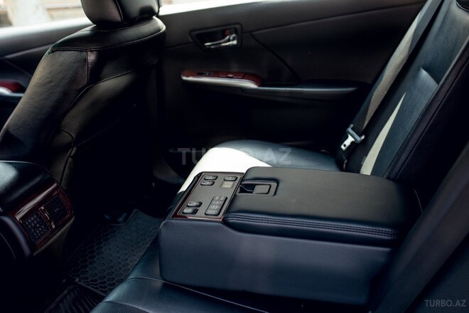 Toyota Camry 2013, 273,319 km - 2.5 л - Bakı