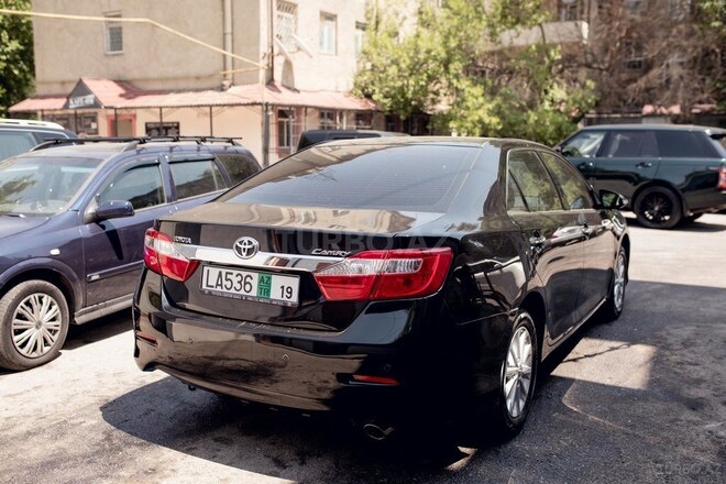 Toyota Camry 2013, 273,319 km - 2.5 л - Bakı