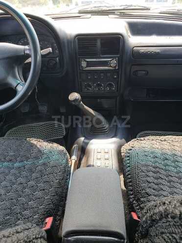 GAZ 31105 2005, 180,000 km - 2.0 l - Gəncə