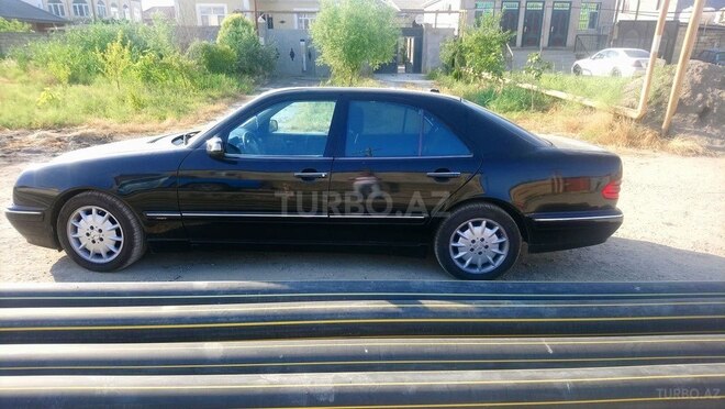 Mercedes E 280 2000, 286,500 km - 2.8 l - Bakı