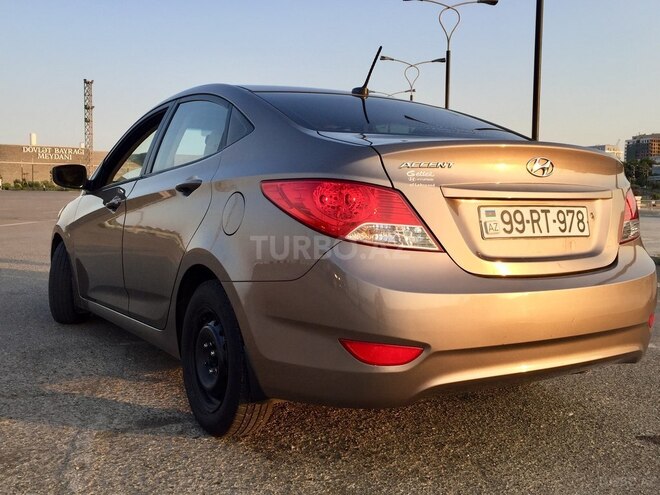 Hyundai Accent 2011, 108,000 km - 1.6 l - Bakı