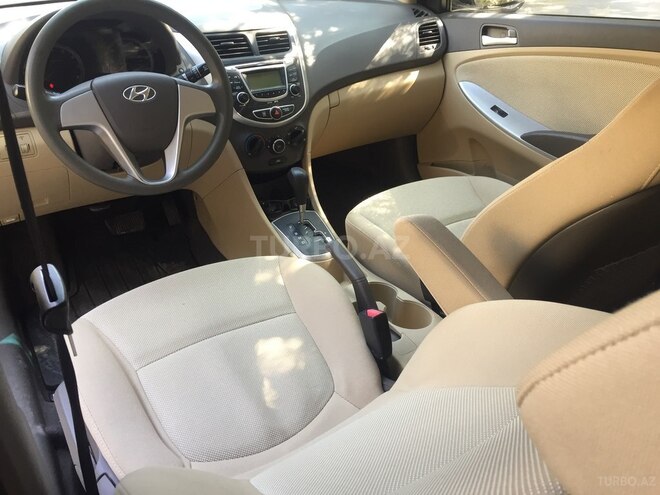 Hyundai Accent 2011, 108,000 km - 1.6 l - Bakı