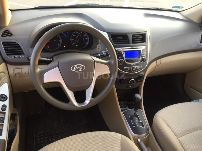 Hyundai Accent 2011, 108,000 km - 1.6 l - Bakı