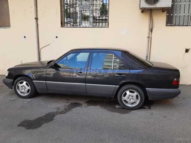Mercedes E 200 1993, 45,000 km - 2.0 л - Bakı