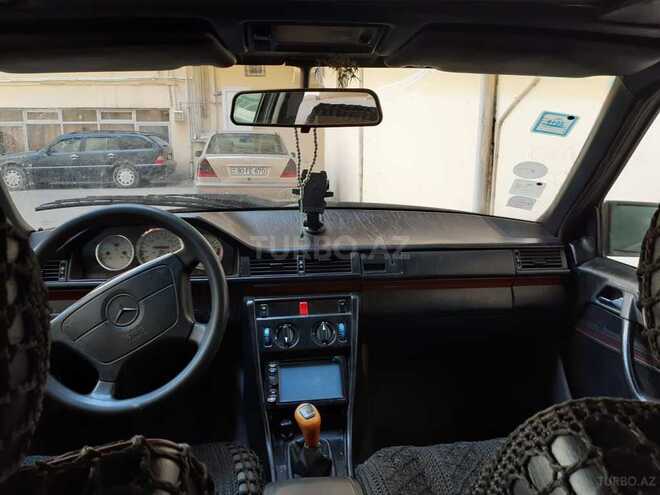 Mercedes E 200 1993, 45,000 km - 2.0 л - Bakı