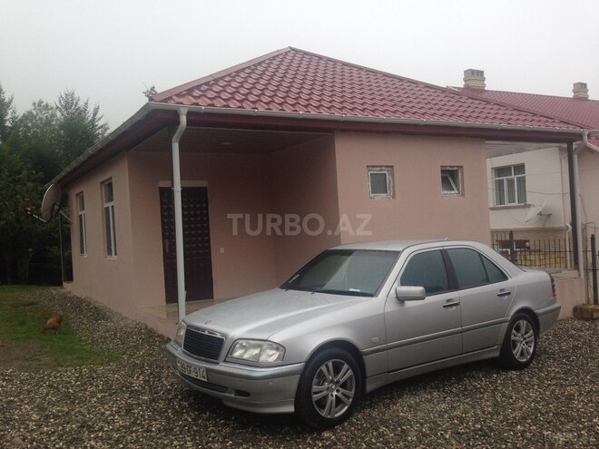 Mercedes C 240 2000, 213,000 km - 2.4 л - Bakı