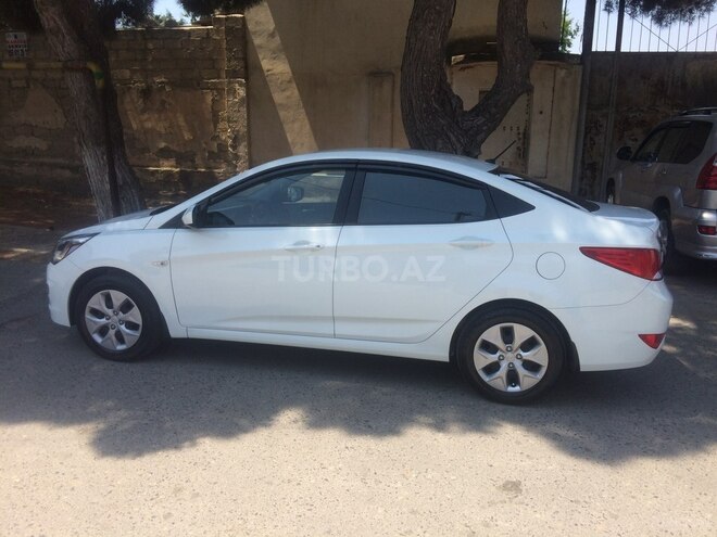 Hyundai Accent 2016, 108,345 km - 1.4 л - Bakı