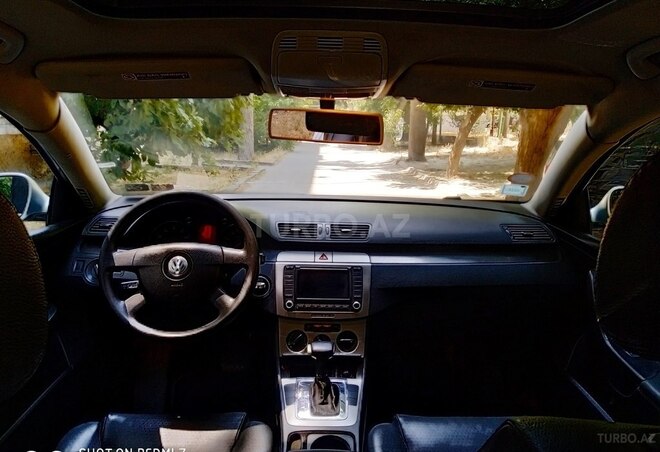 Volkswagen Passat 2005, 260,000 km - 2.0 л - Bakı