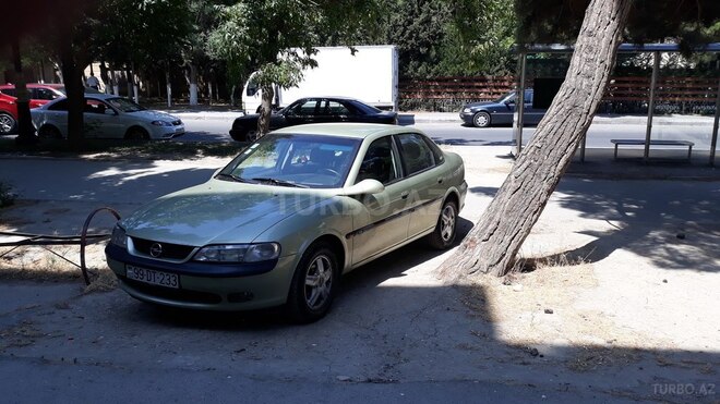 Opel Vectra 1997, 400,000 km - 1.8 л - Bakı