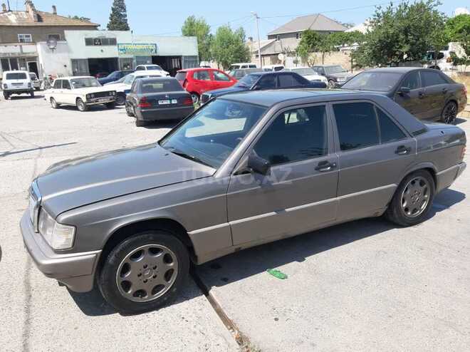 Mercedes 190 1992, 280,000 km - 2.0 l - Sumqayıt